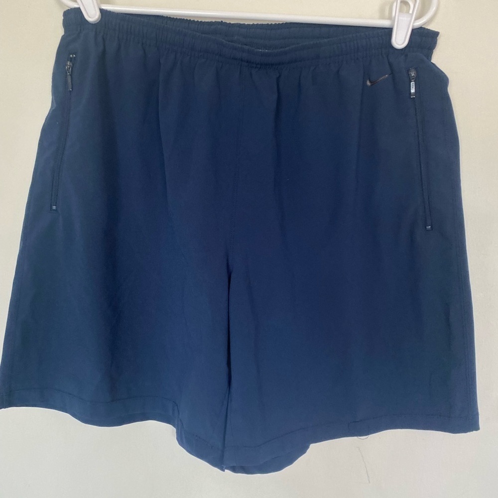 Men’s navy blue large shorts, zip pockets on both sides